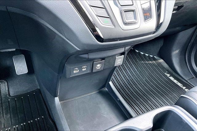 Certified 2025 Honda Odyssey Touring image 16