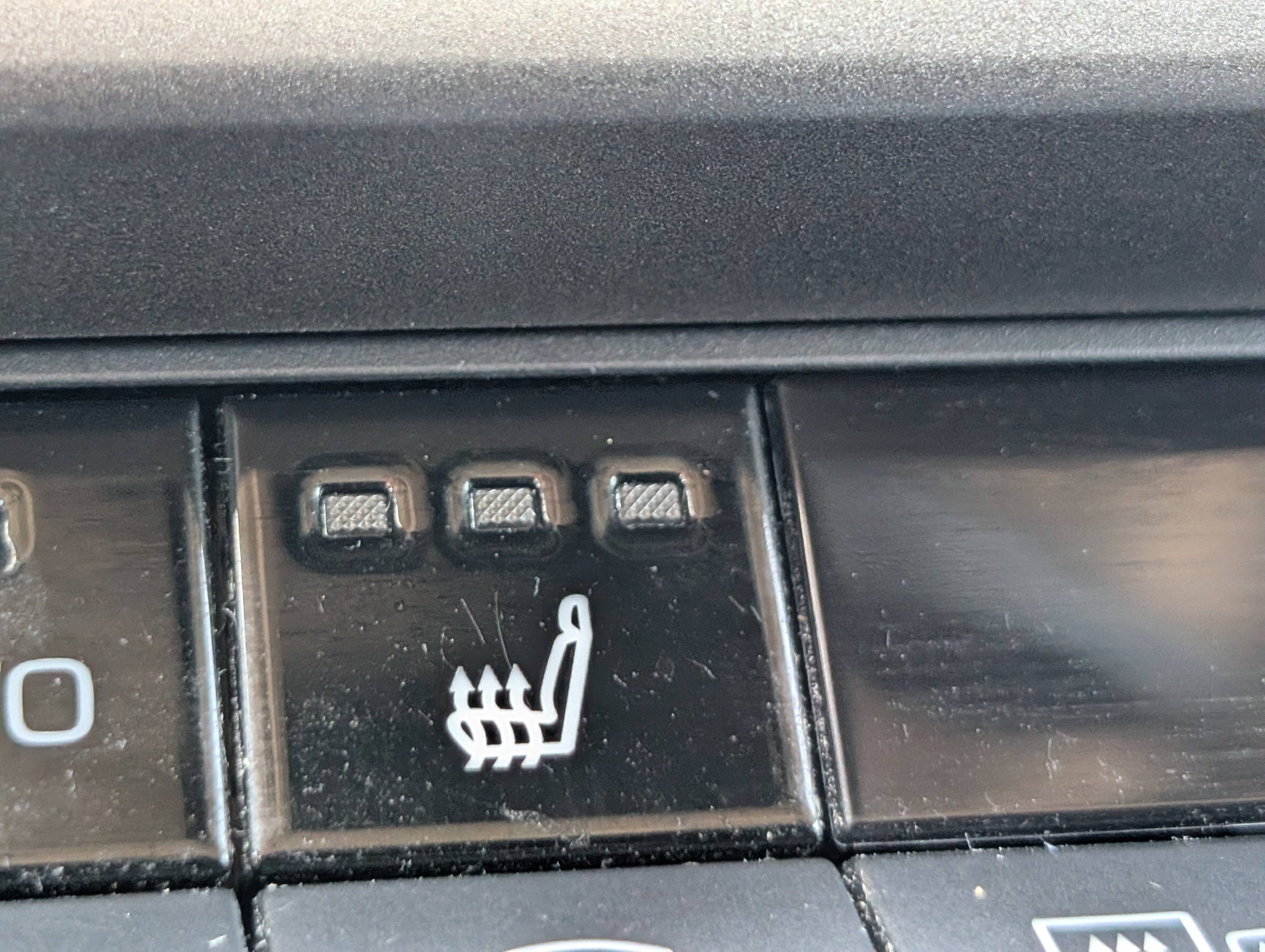Used 2025 Toyota Camry XLE FWD image 25