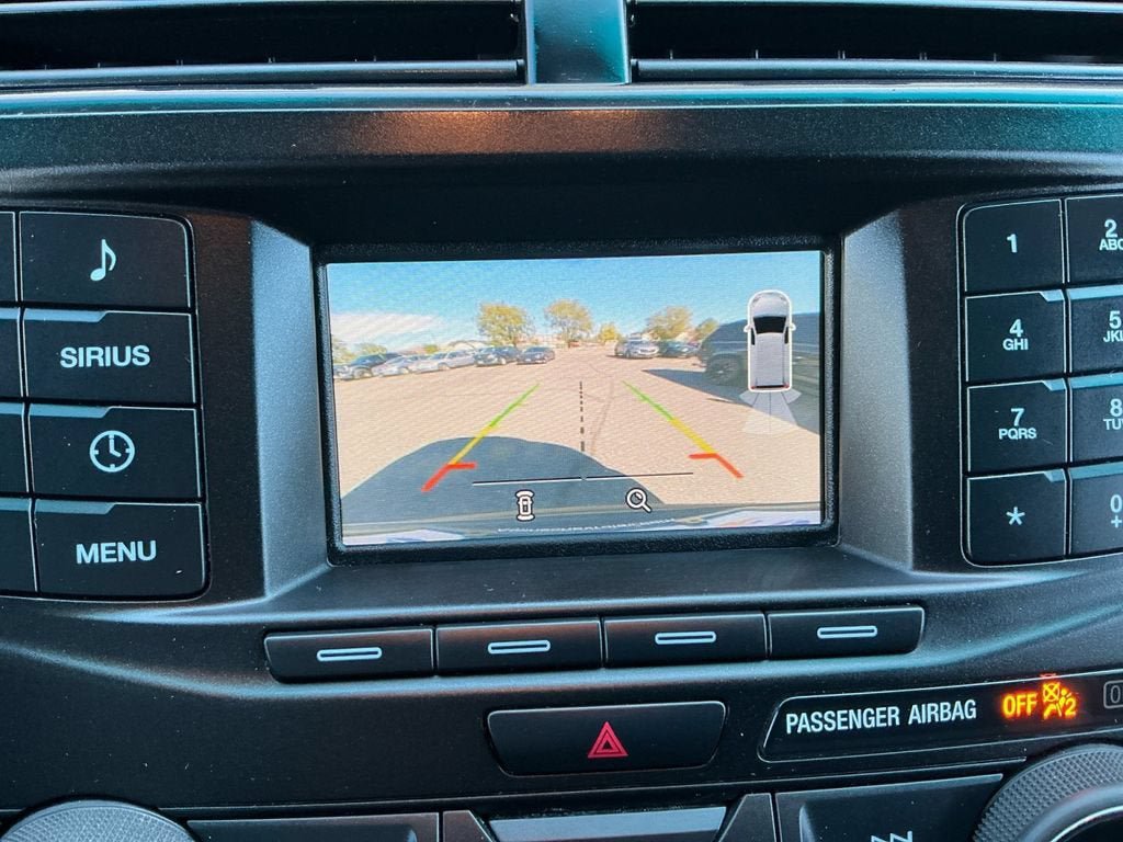 Used 2018 Ford Explorer XLT AWD/4WD image 18