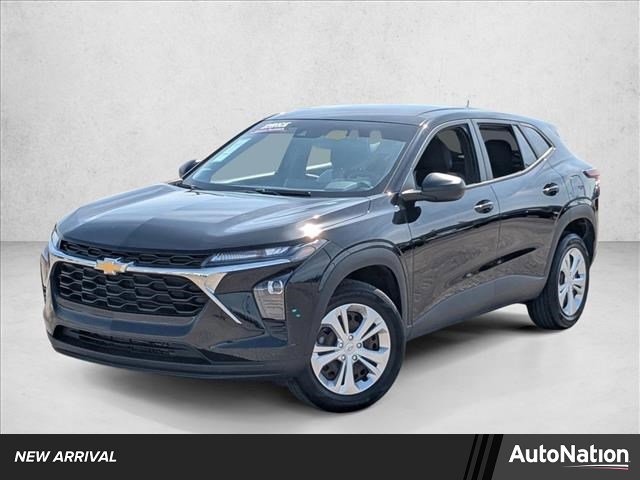 Used 2024 Chevrolet Trax LS w/ Driver Confidence Package