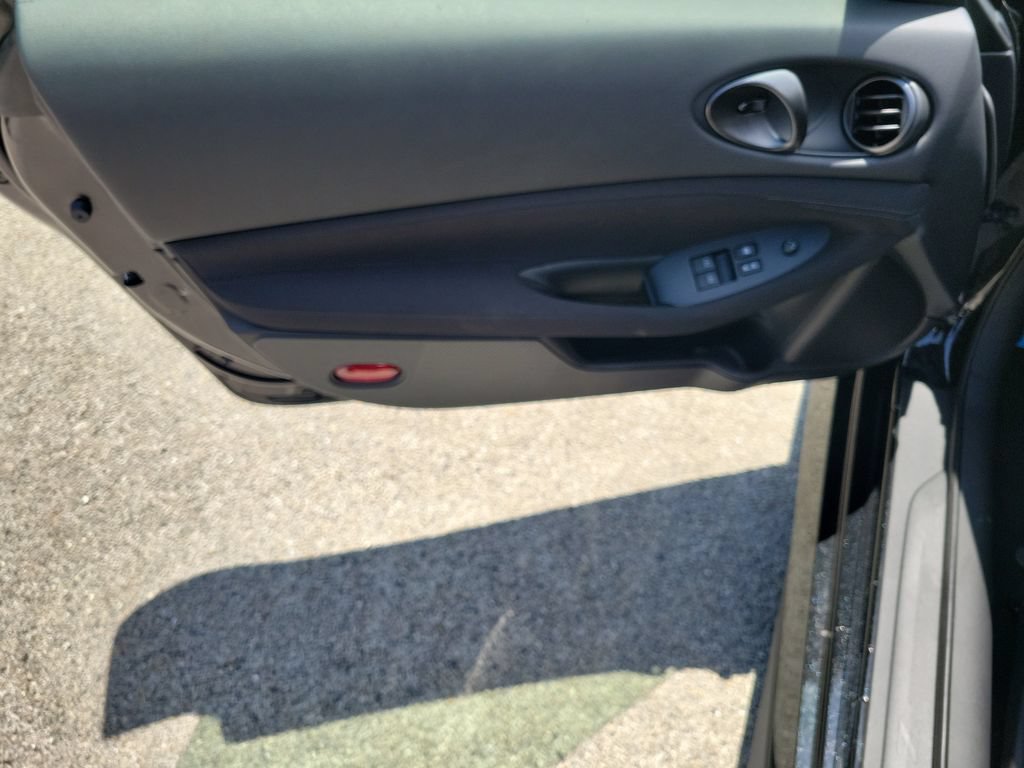 New 2027 Nissan Z Performance RWD image 17
