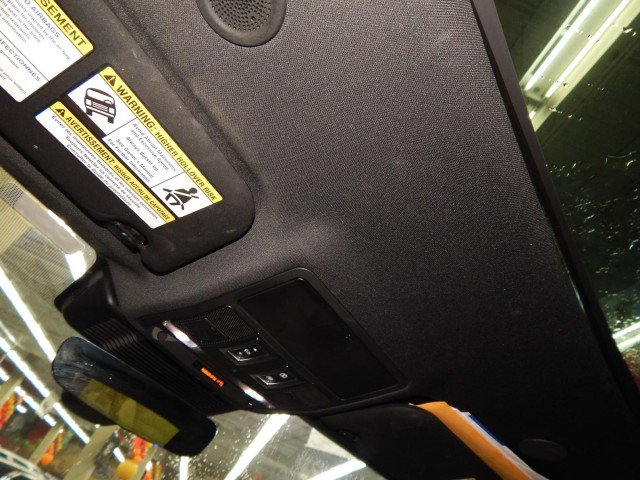 Used 2021 Land Rover Range Rover Evoque S image 19