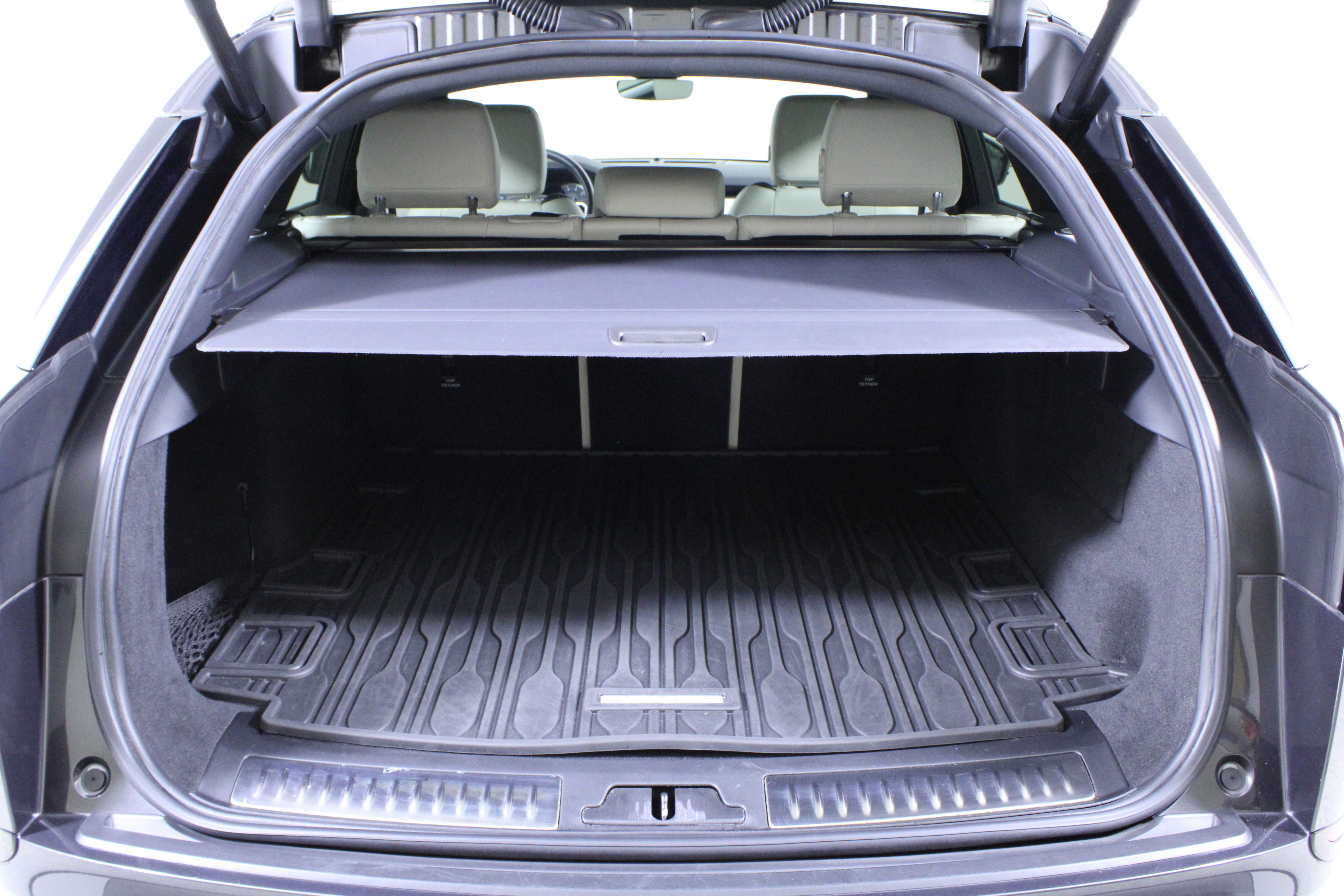 Used 2023 Land Rover Range Rover Velar R-Dynamic S AWD/4WD image 10