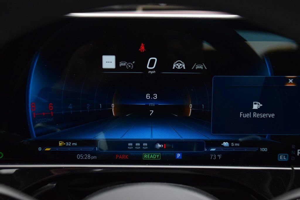 New 2026 Mercedes-Benz E 53 AMG e 4MATIC Sedan image 24