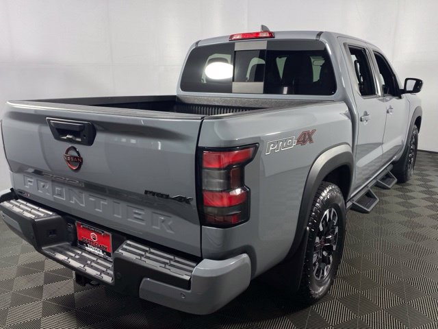 Used 2024 Nissan Frontier PRO-4X w/ Technology Package AWD/4WD image 9