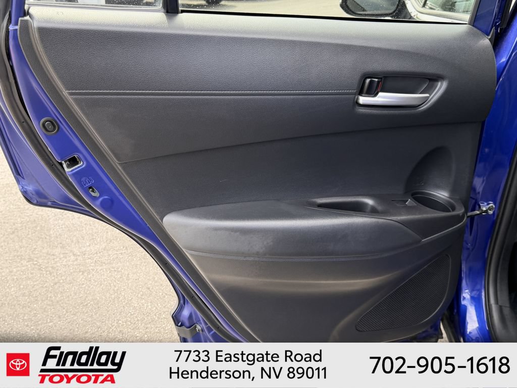 Certified 2025 Toyota Corolla Cross XLE FWD image 19
