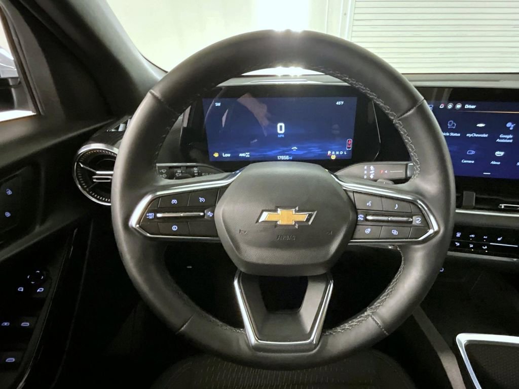 Certified 2025 Chevrolet Equinox LT image 11