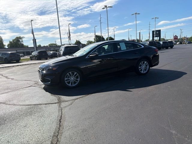 Used 2018 Chevrolet Malibu LT FWD image 19