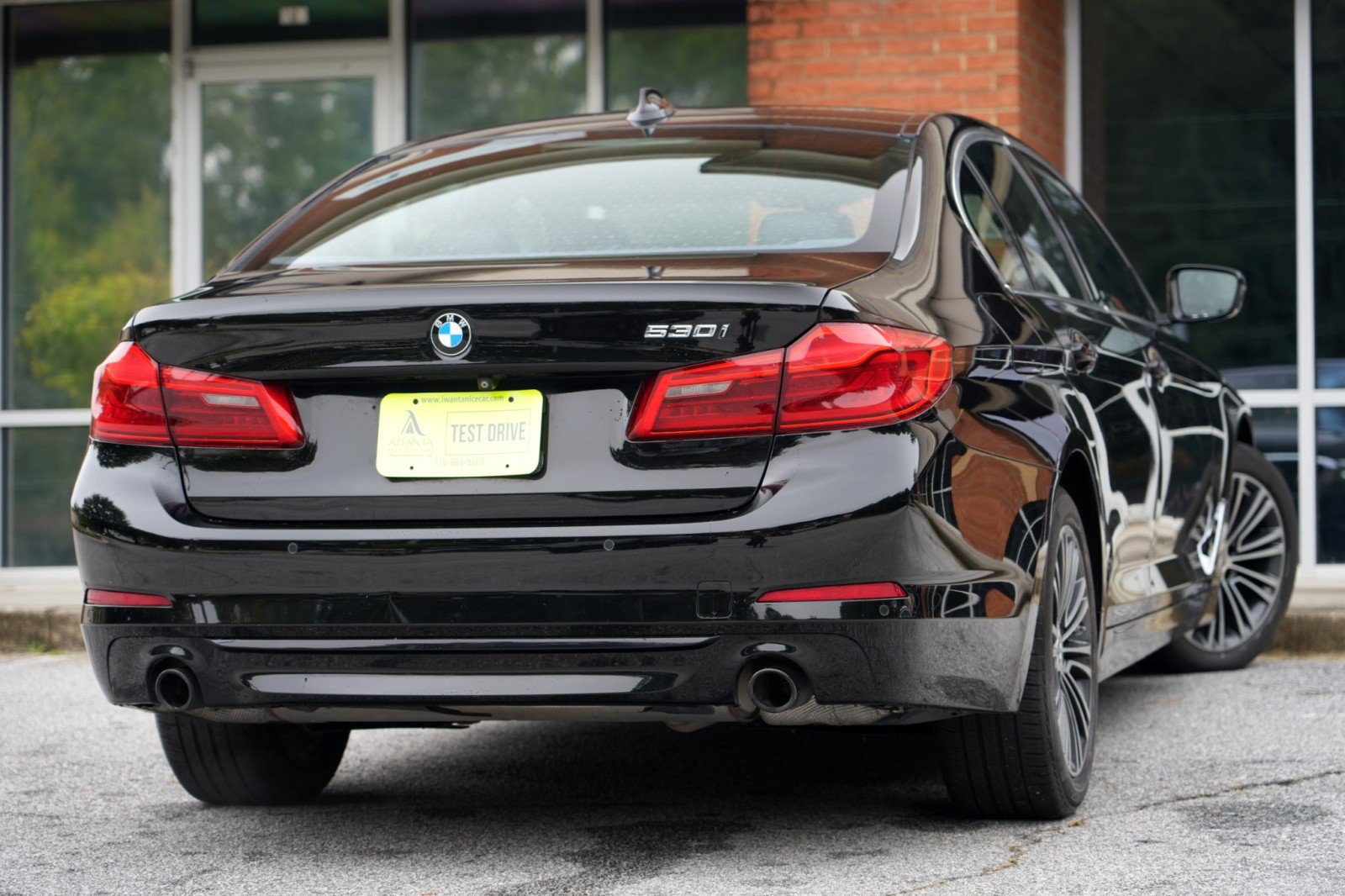 Used 2020 BMW 530i w/ Convenience Package RWD image 4