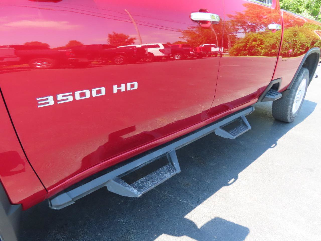 Used 2021 Chevrolet Silverado 3500 LTZ w/ LTZ Plus Package AWD/4WD image 14