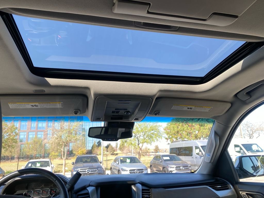 Used 2018 Chevrolet Tahoe Premier image 22