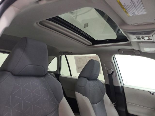 Certified 2024 Toyota RAV4 XLE w/ Convenience Package AWD/4WD image 6