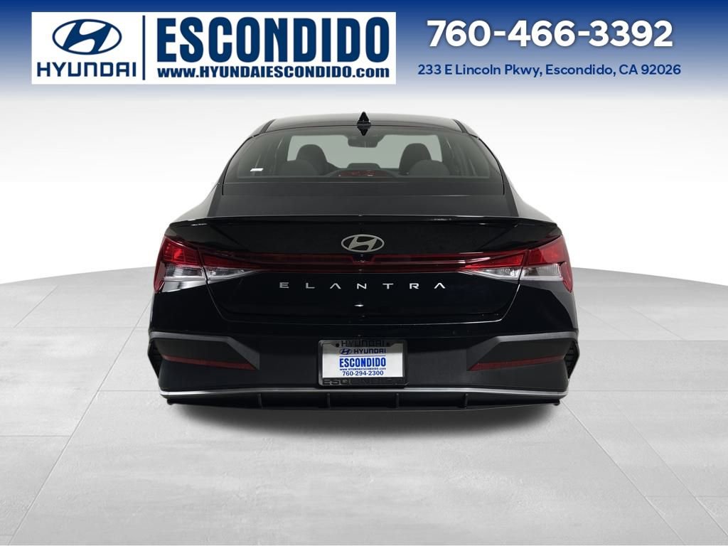 New 2026 Hyundai Elantra Sport image 4