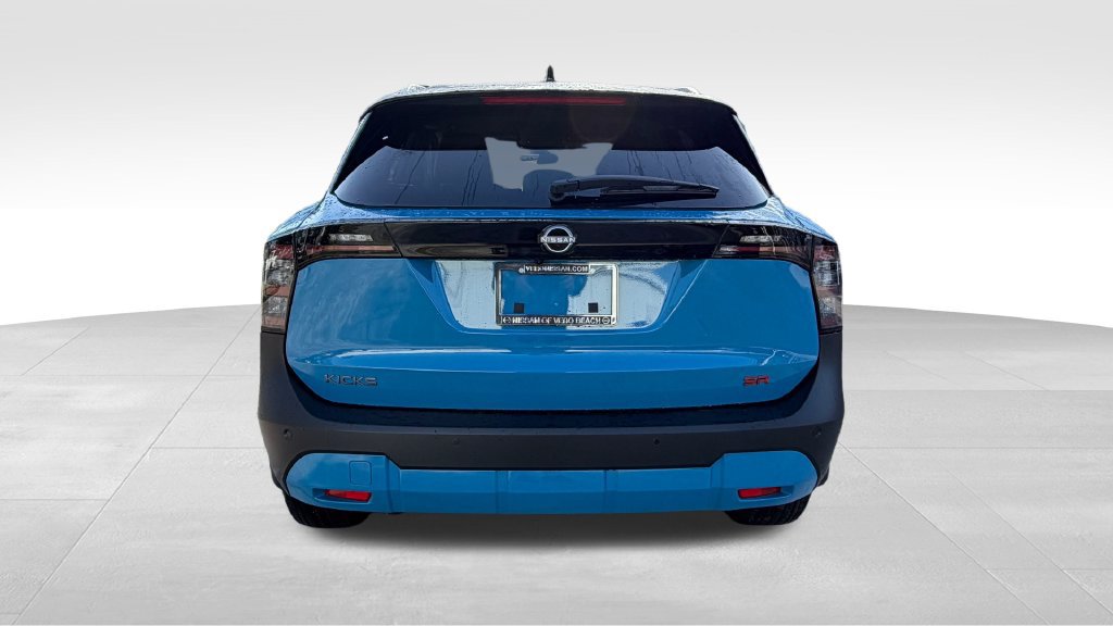 New 2026 Nissan Kicks SR FWD image 7