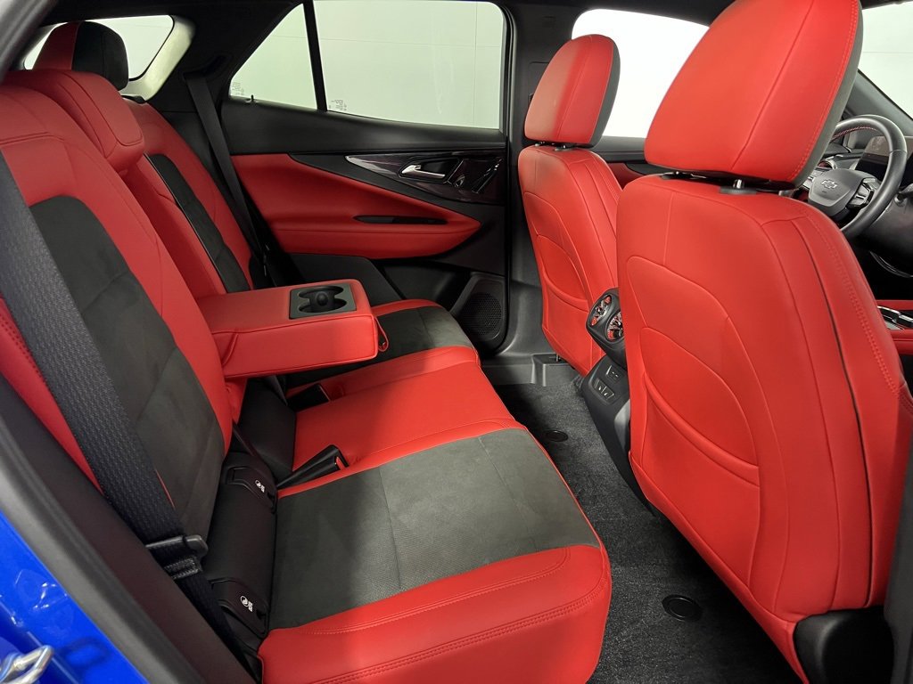 Used 2024 Chevrolet Blazer EV RS image 32