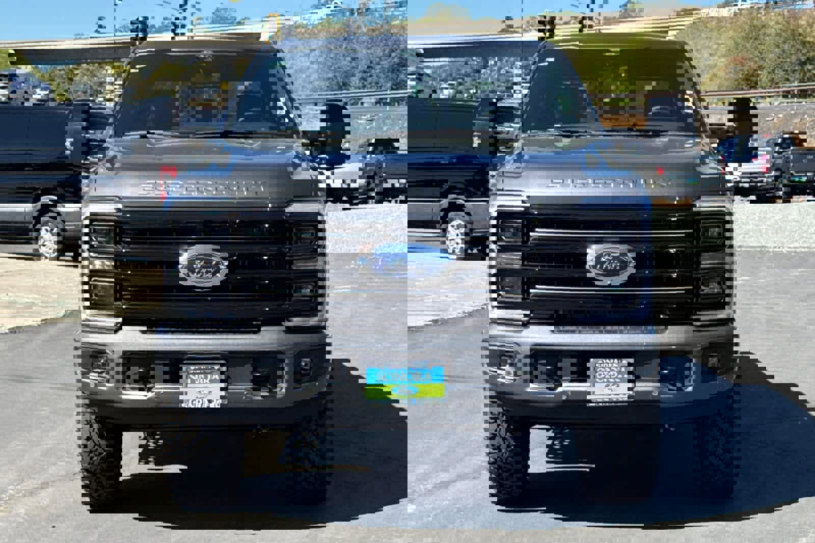 New 2026 Ford F350 Platinum w/ Tremor Off-Road Package AWD/4WD image 3