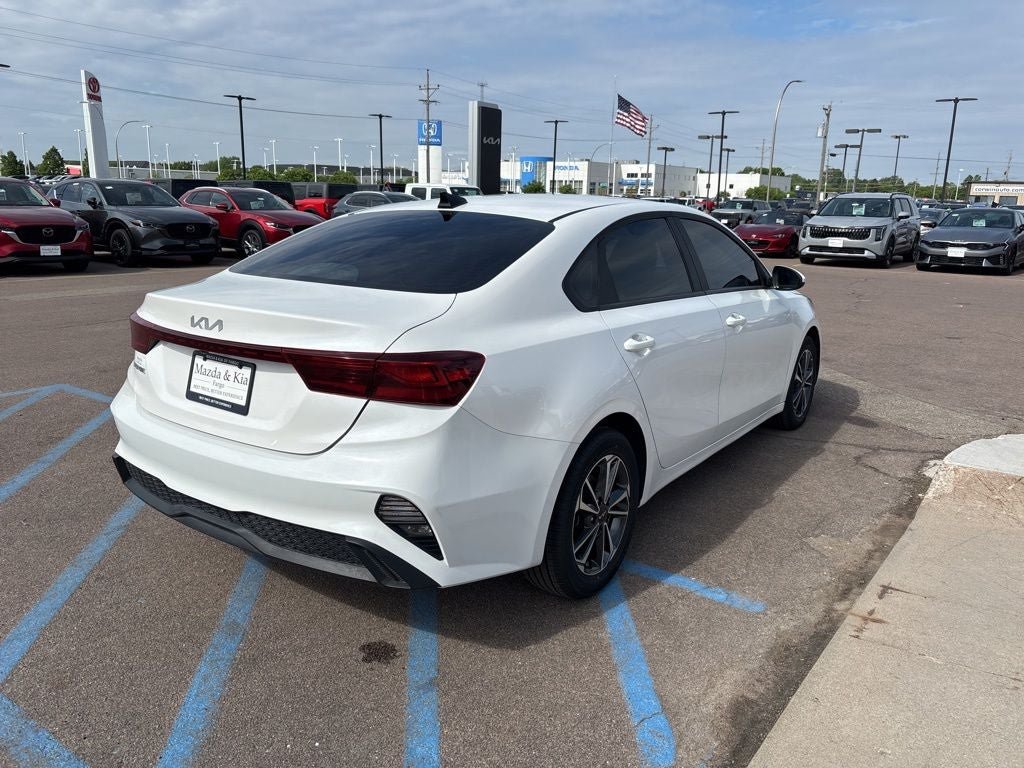 Used 2024 Kia Forte LXS FWD image 5