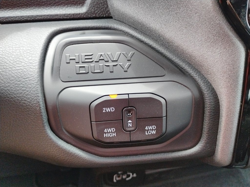 New 2026 RAM 2500 Tradesman AWD/4WD image 35