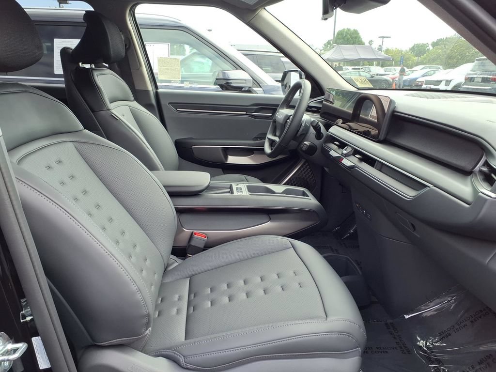 Used 2026 Kia EV9 Wind AWD/4WD image 10