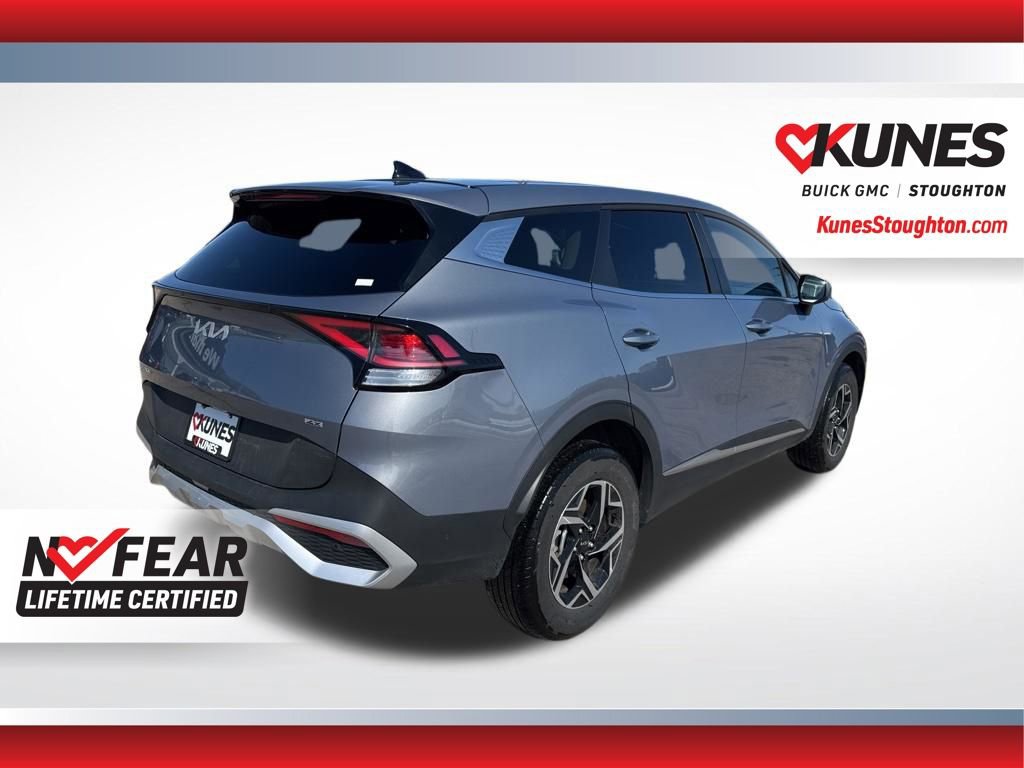 Used 2025 Kia Sportage LX image 11