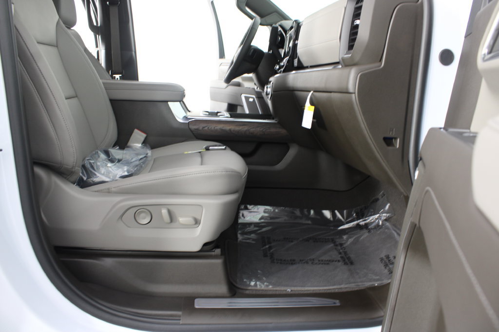 New 2026 GMC Sierra 2500 SLT w/ SLT Convenience Package AWD/4WD image 23