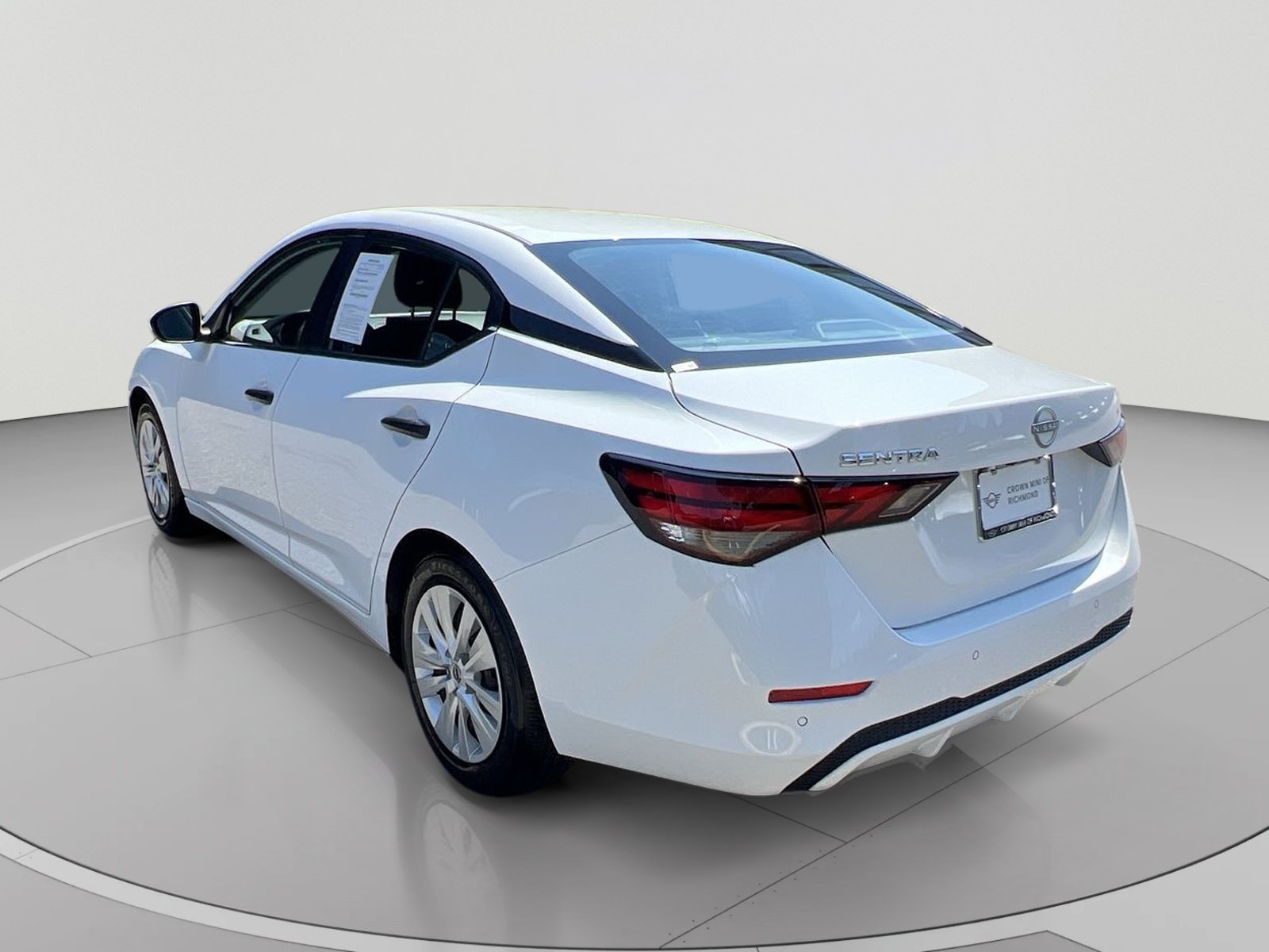 Used 2025 Nissan Sentra S FWD image 3