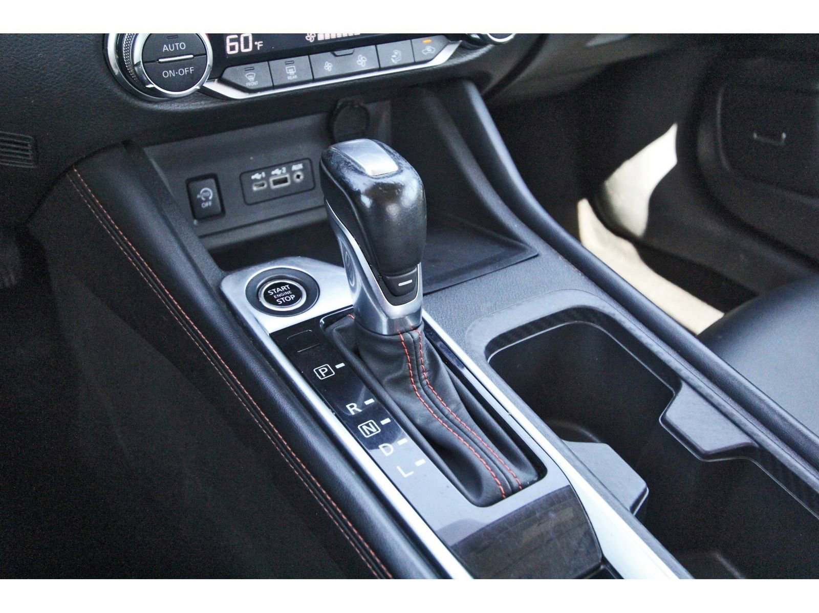 Used 2024 Nissan Sentra SR w/ SR Premium Package image 20