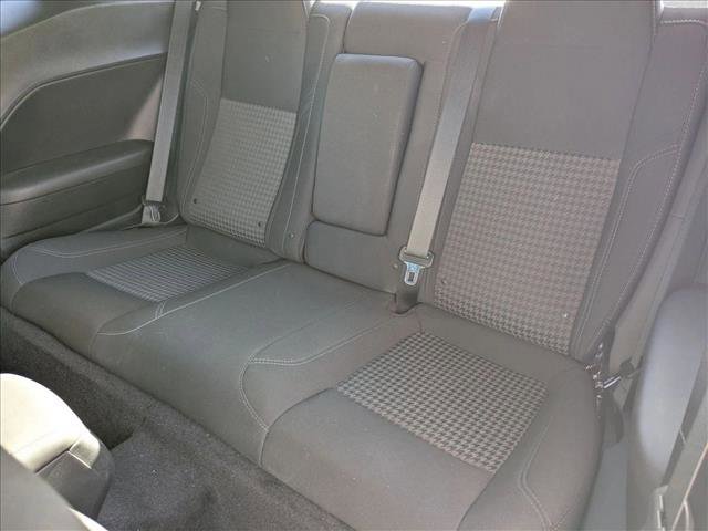 Used 2018 Dodge Challenger R/T w/ Performance Handling Group image 18