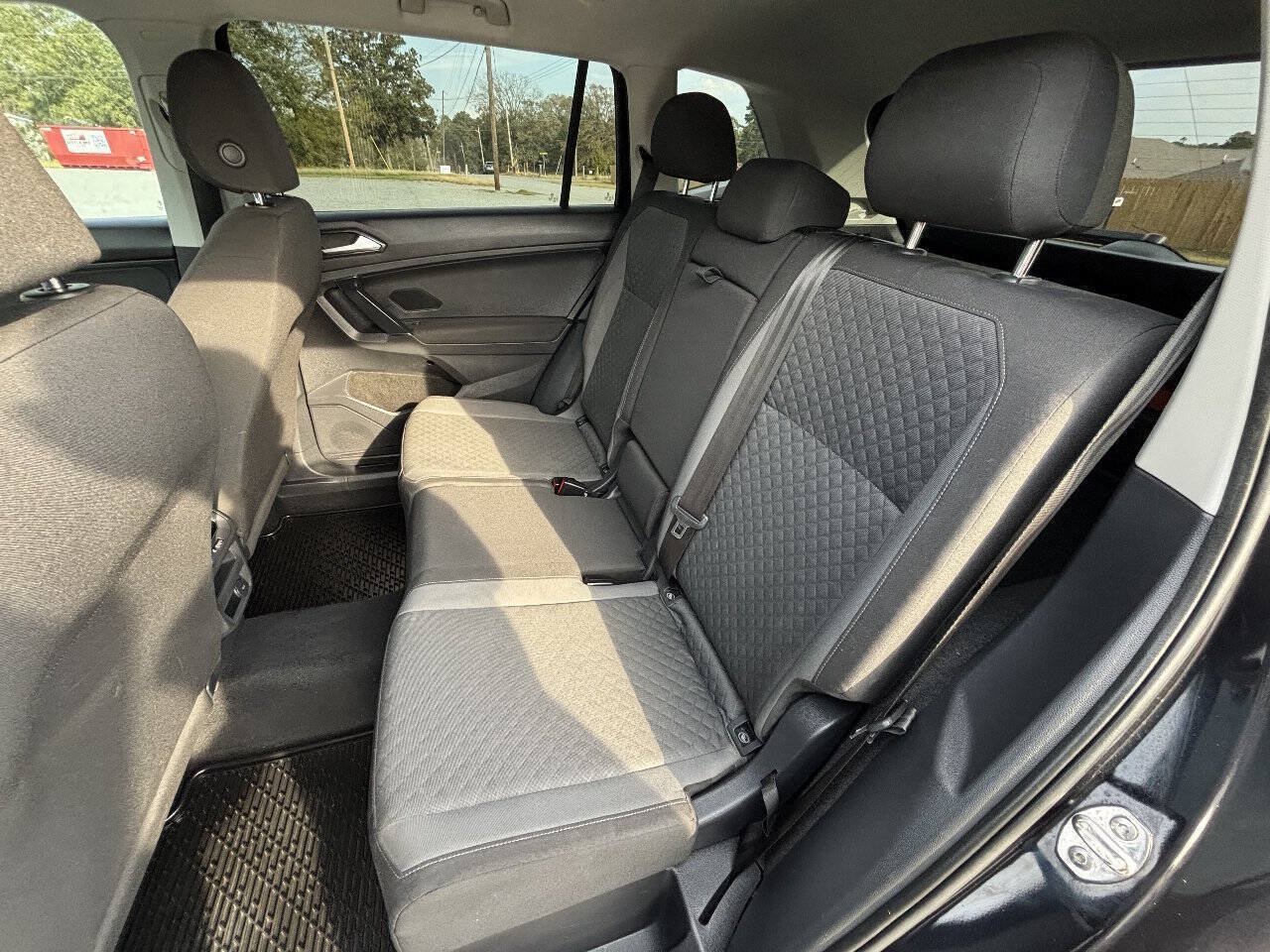 Used 2018 Volkswagen Tiguan S AWD/4WD image 12