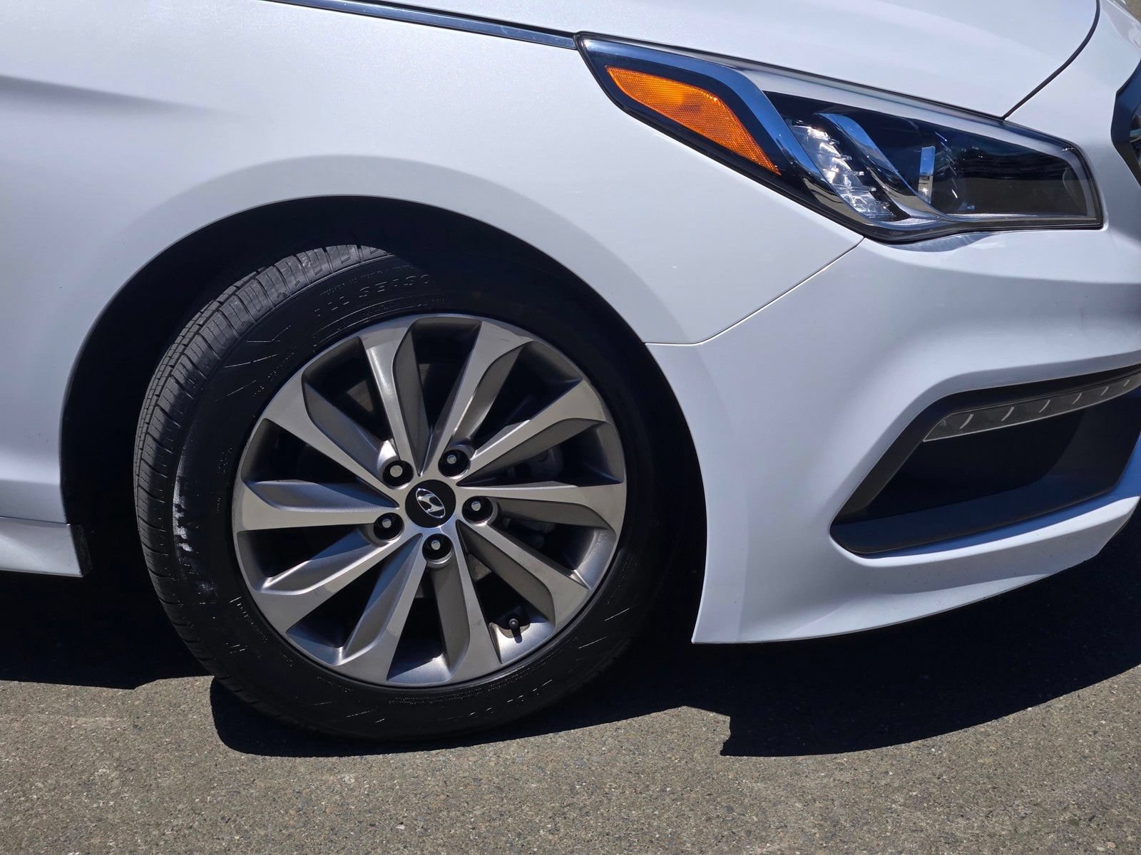 Used 2016 Hyundai Sonata Sport FWD image 9