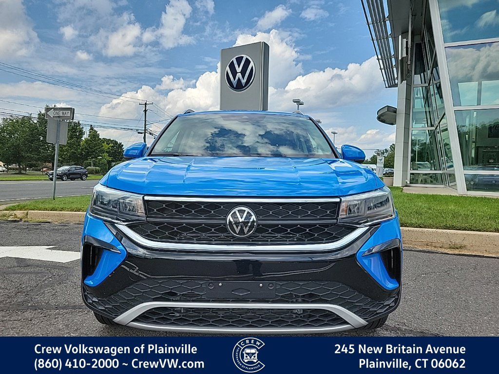 Certified 2024 Volkswagen Taos SE AWD/4WD image 22