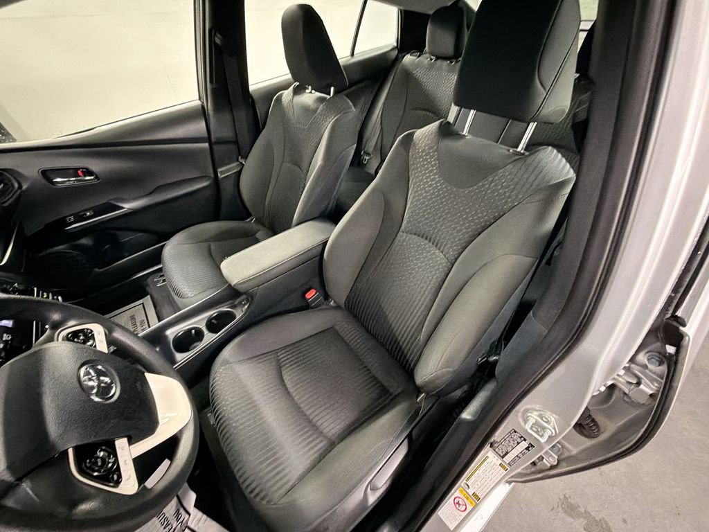 Used 2018 Toyota Prius Two w/ Prius Two Safety Plus Package FWD image 19