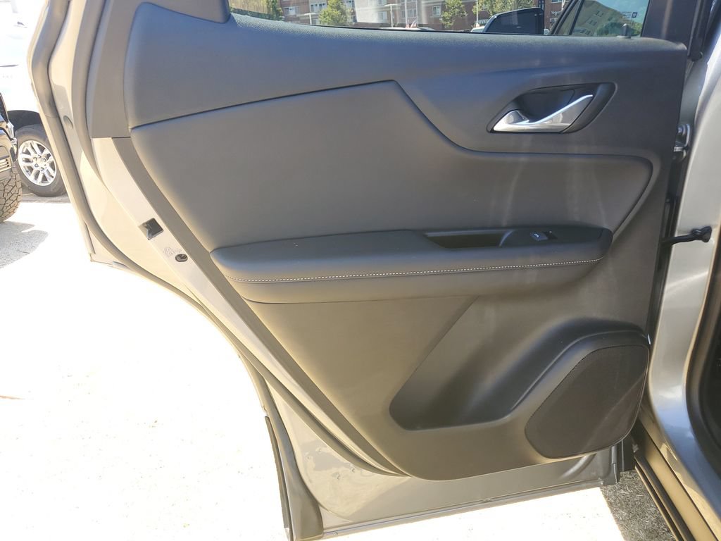 Used 2023 Chevrolet Blazer LT w/ Driver Confidence Package FWD image 15