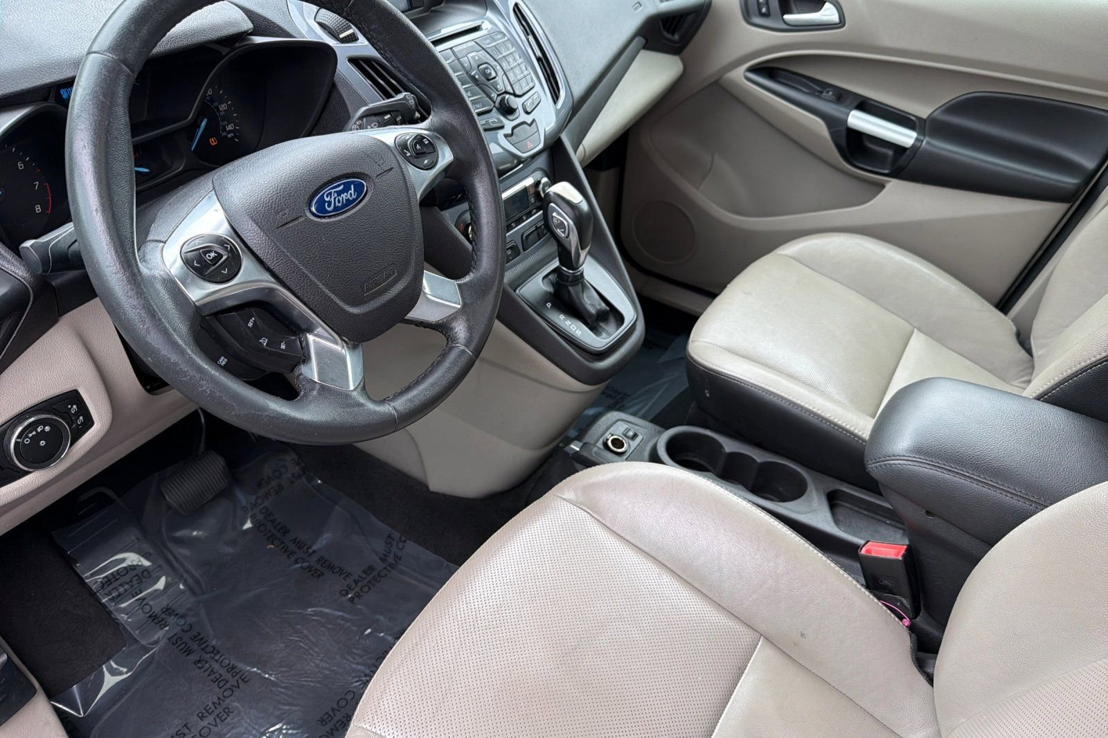 Used 2016 Ford Transit Connect Titanium FWD image 10