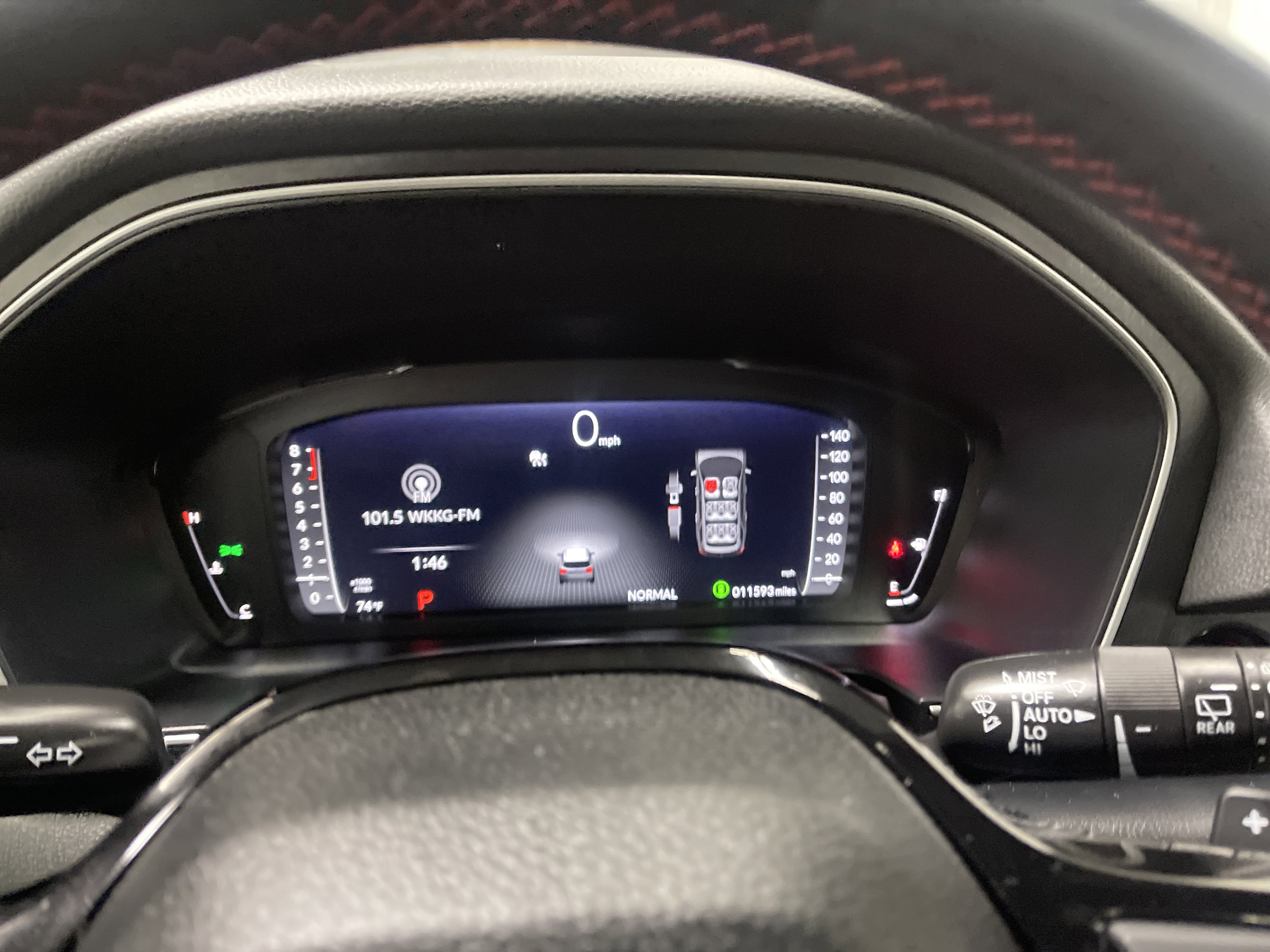 Used 2025 Honda Pilot Black Edition image 32