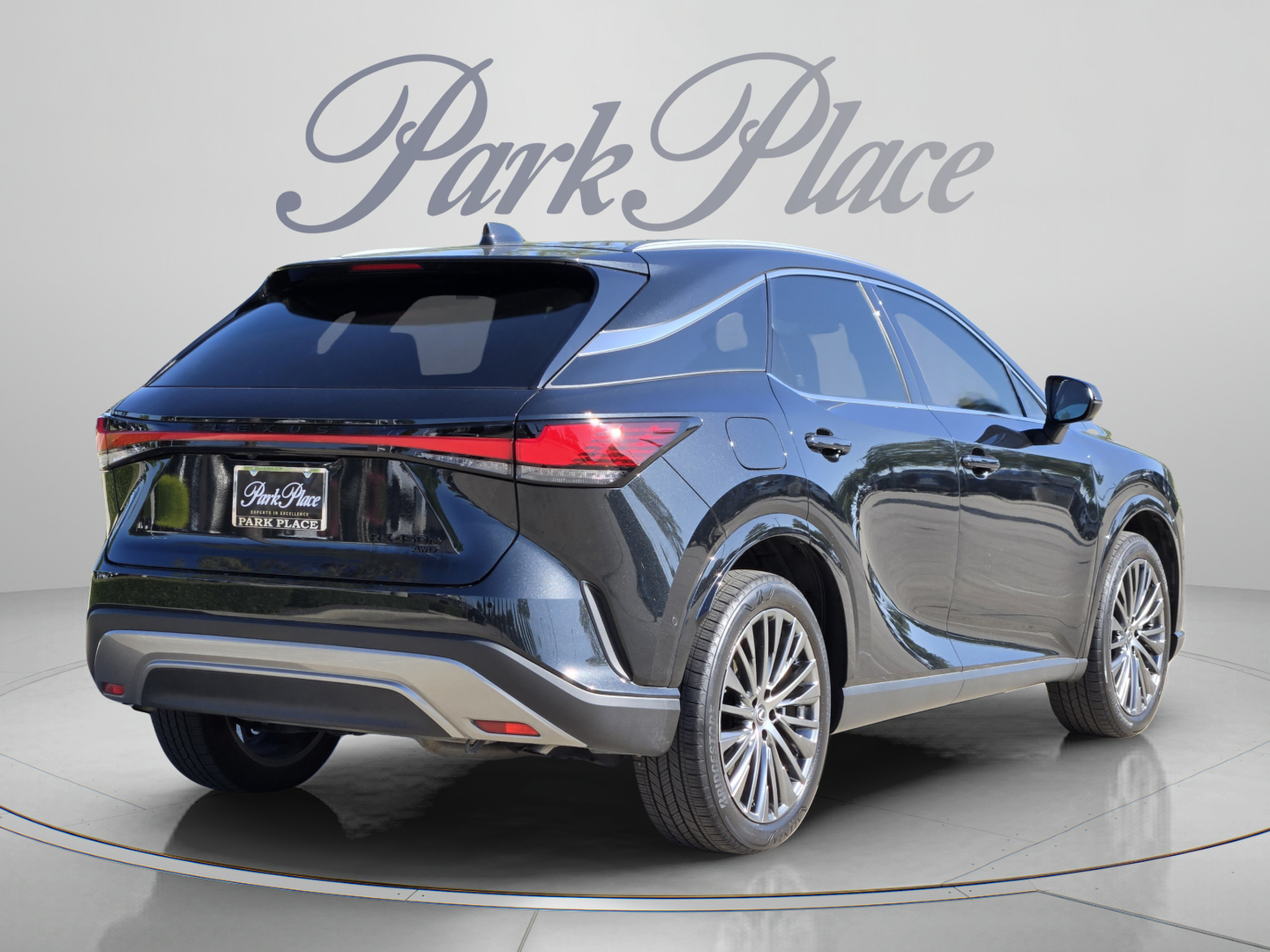 Certified 2025 Lexus RX 450h AWD w/ Convenience Package image 5
