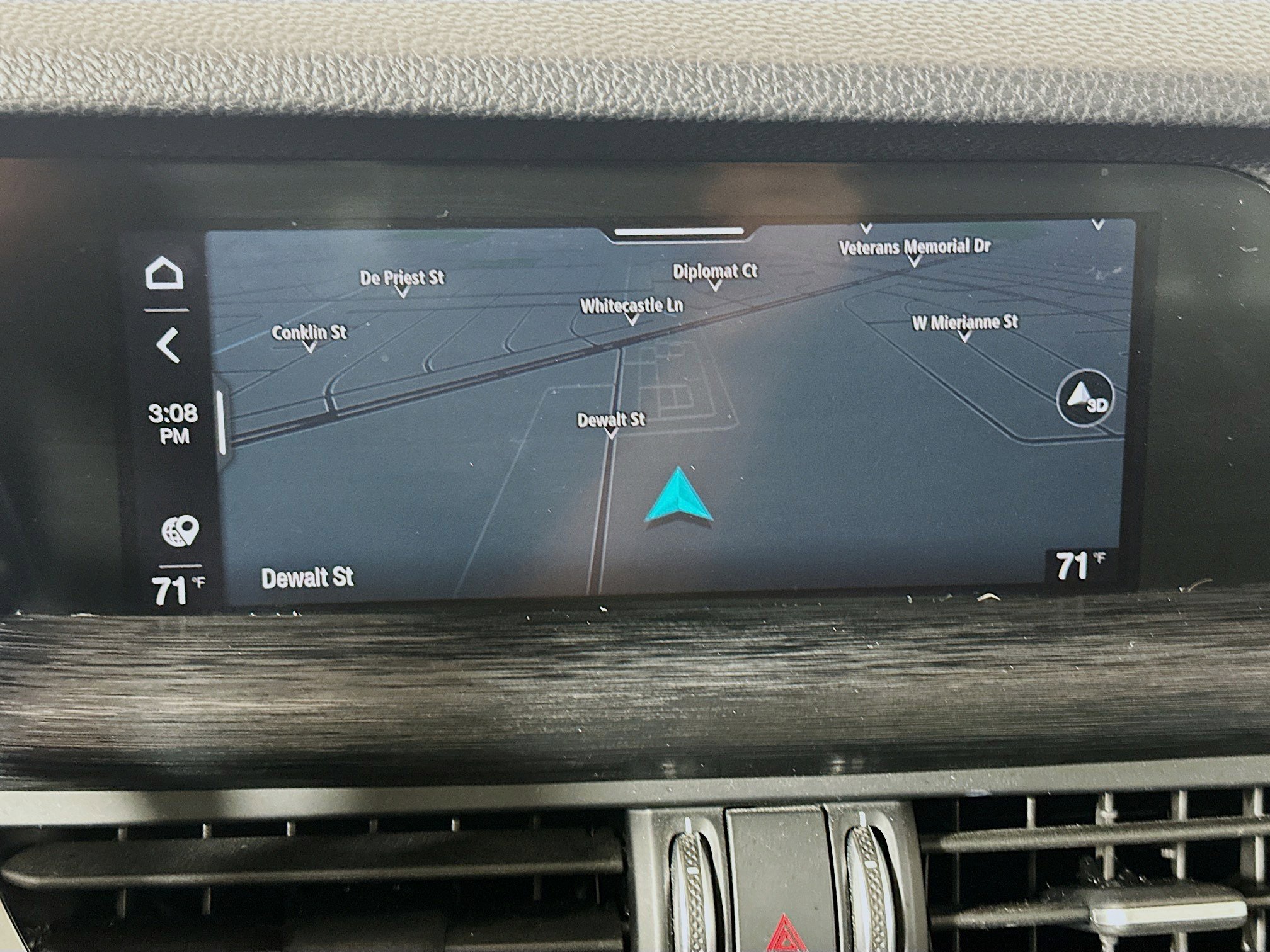 Used 2023 Alfa Romeo Stelvio Sprint RWD image 22