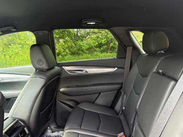 New 2026 Cadillac XT5 Luxury AWD/4WD image 13