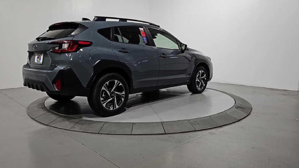 Used 2024 Subaru Crosstrek 2.0i Premium AWD/4WD image 5