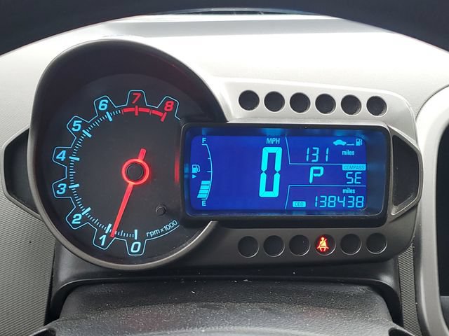 Used 2014 Chevrolet Sonic LT w/ LT Promotional Package FWD image 9