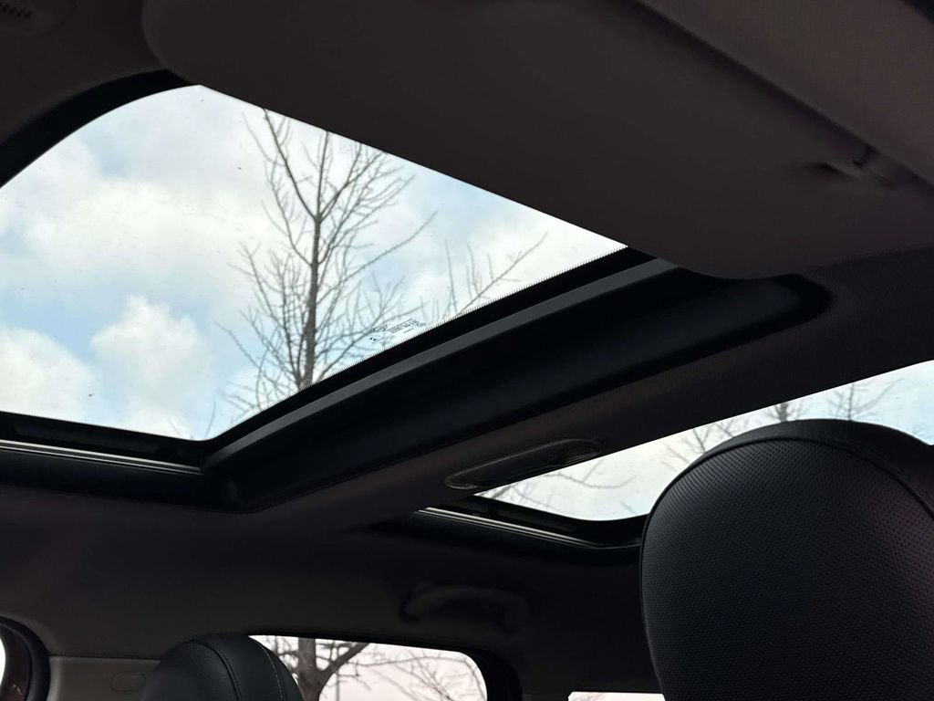 Used 2019 MINI Cooper Countryman S w/ Premium Package image 10