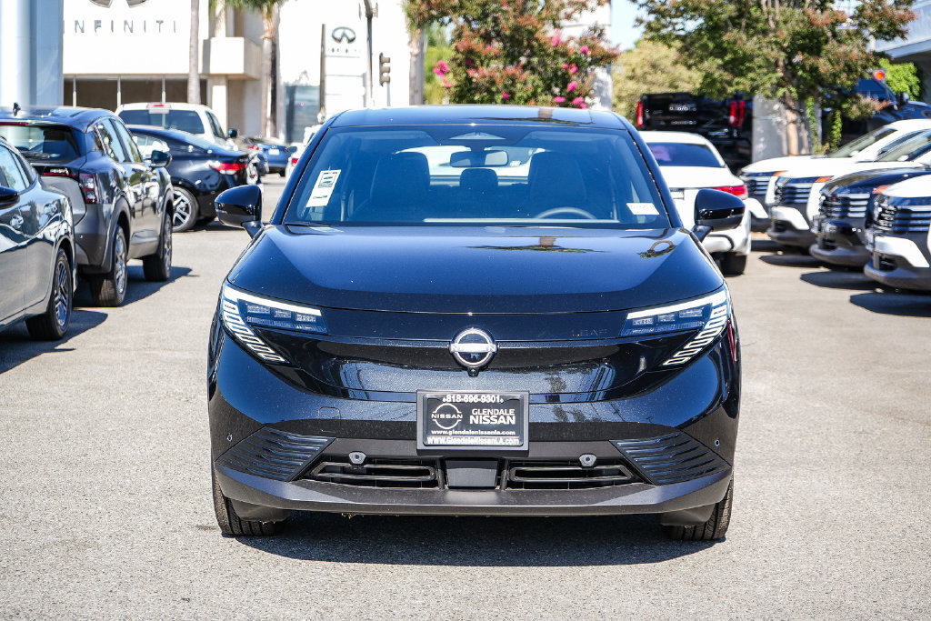 New 2026 Nissan Leaf SV+ w/ Floor Mat Package (SV+) FWD image 2