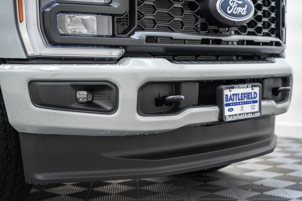 New 2026 Ford F350 XL w/ STX Appearance Package AWD/4WD image 12
