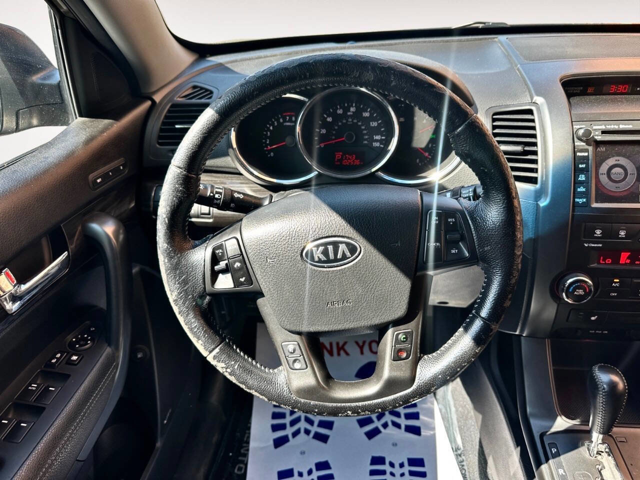 Used 2012 Kia Sorento EX w/ Premium Plus Pkg image 17