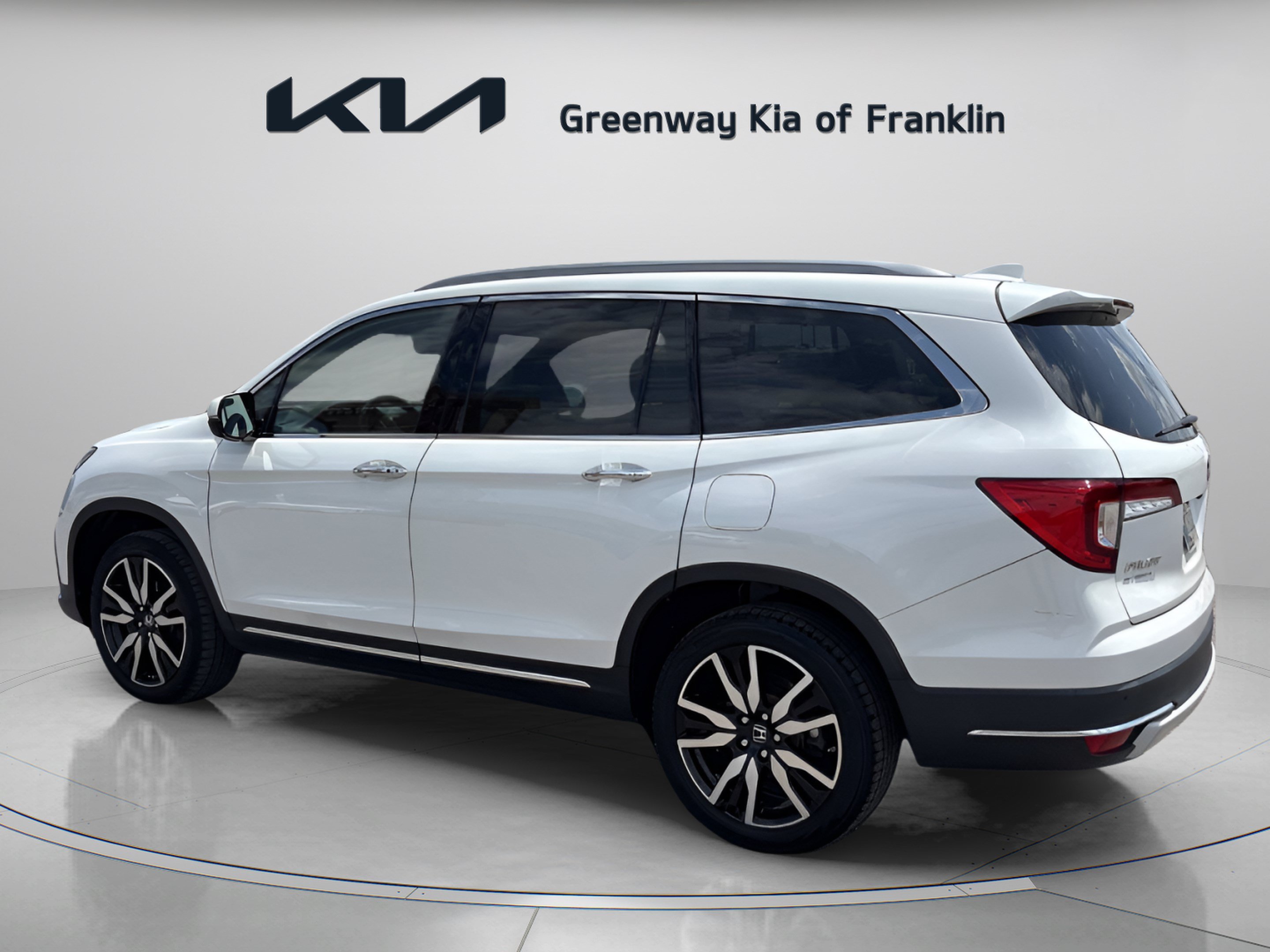 Used 2020 Honda Pilot Touring image 5