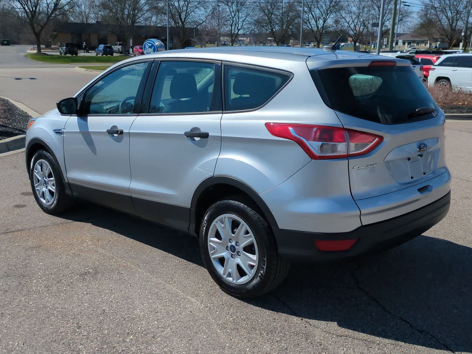 Used 2016 Ford Escape S FWD image 6