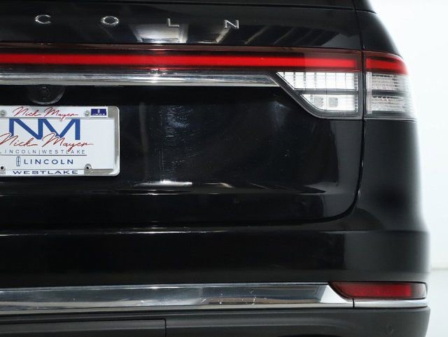 Used 2020 Lincoln Aviator Reserve w/ Class IV Trailer Tow Package image 44