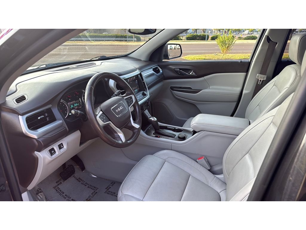Used 2017 GMC Acadia SLT image 29