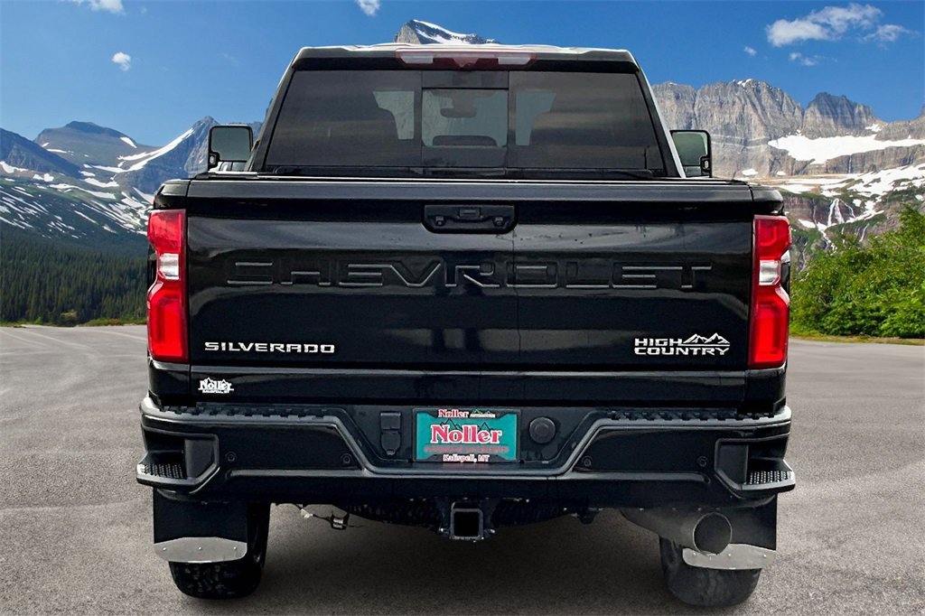 Used 2020 Chevrolet Silverado 3500 High Country w/ Z71 Off-Road Package image 4