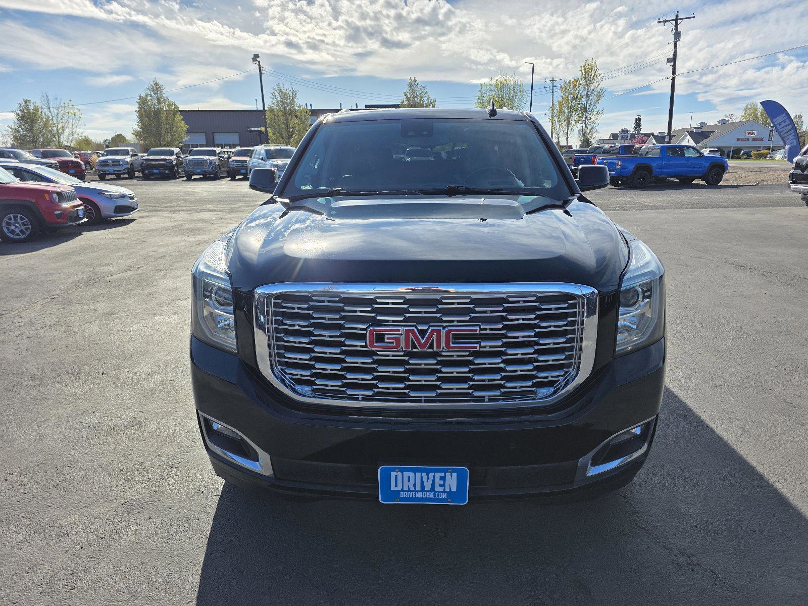 Used 2020 GMC Yukon XL Denali w/ Open Road Package AWD/4WD image 2